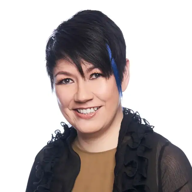 Short Styles Sample Gallery - Sheer Professionals